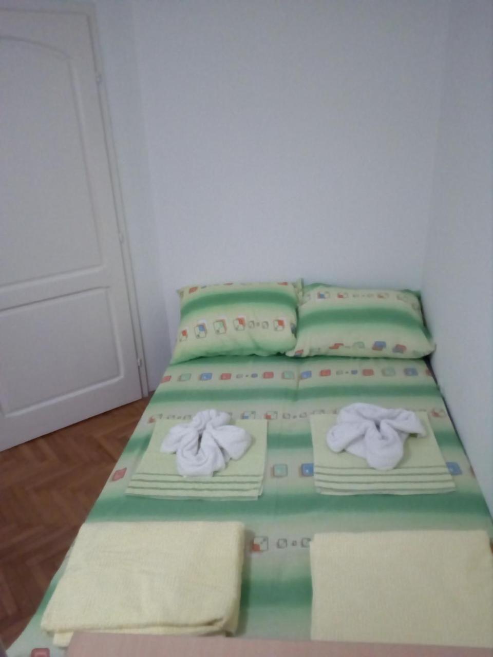 Hostel Corner 021 โนวีซาด ภายนอก รูปภาพ